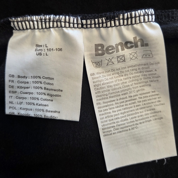 Bench Men’s Black Graphic Tee Stack with Teal Floral Accent - Picture 6 of 16